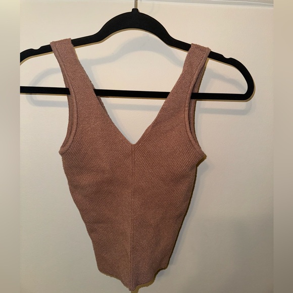 Abercrombie Knit V Neck Tank Top - Picture 3 of 5